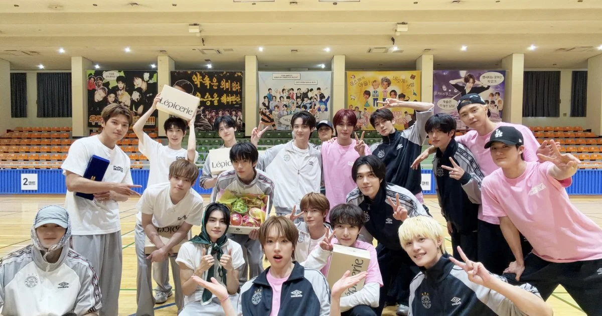 NCT celebra 10 anos com campeonato esportivo entre unidades