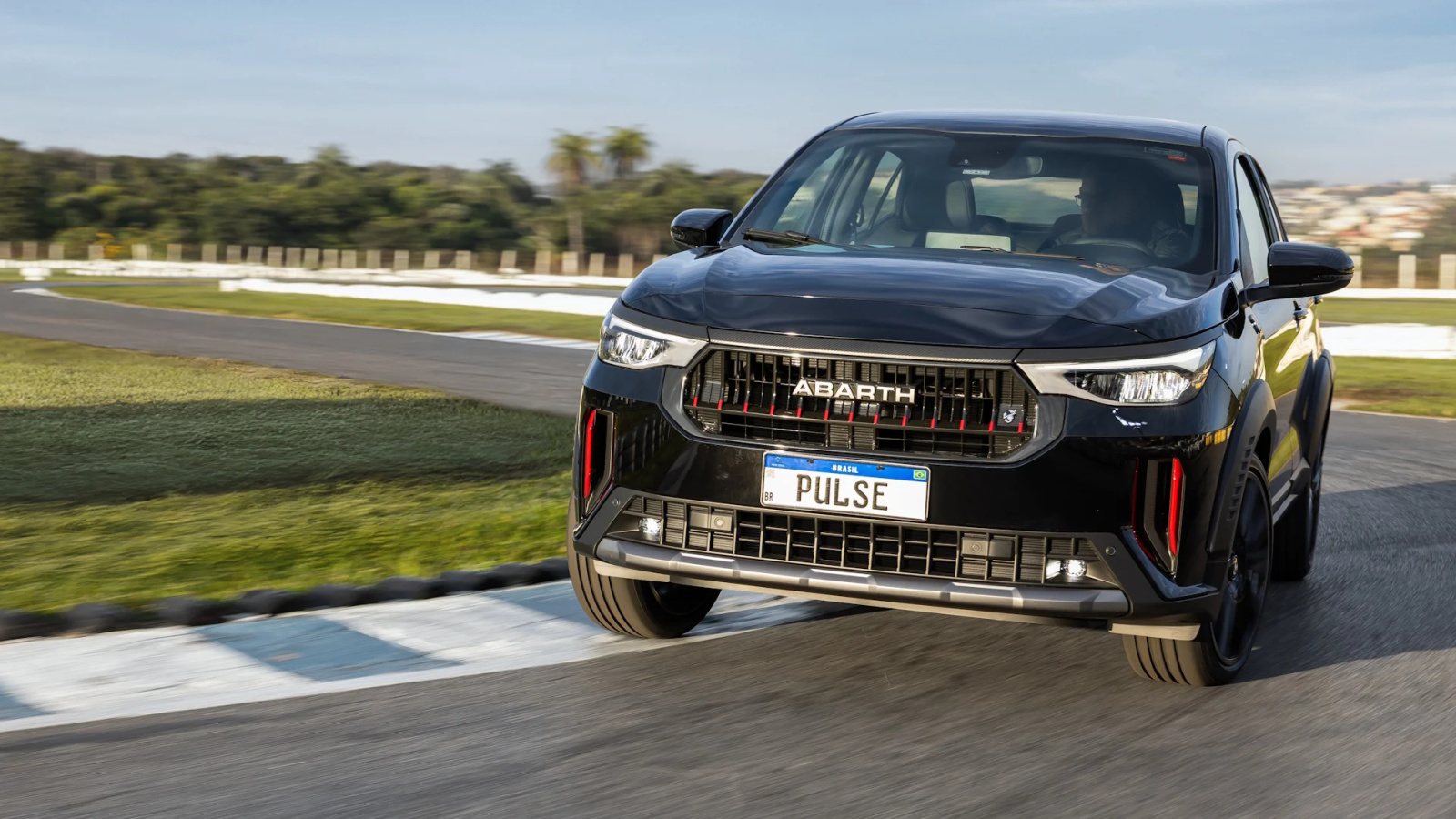 Pulse Abarth 2027 tem preço promocional e fica mais barato que Compass Sport