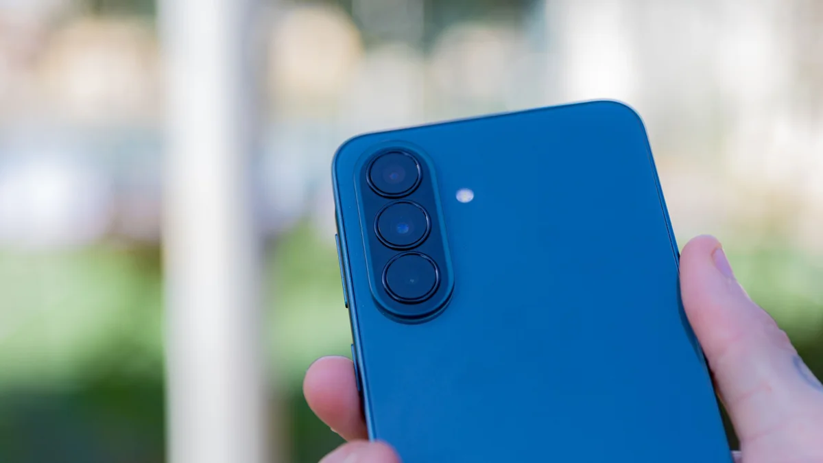 Samsung reduzirá tela do Galaxy A38 para conter alta dos chips