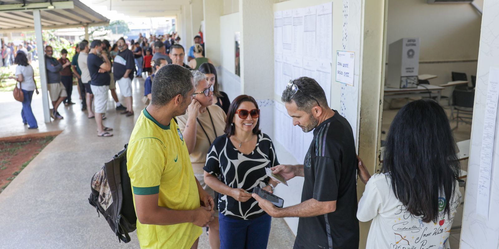 Temporal destelha escola e transfere seção eleitoral para campus da Unesp
