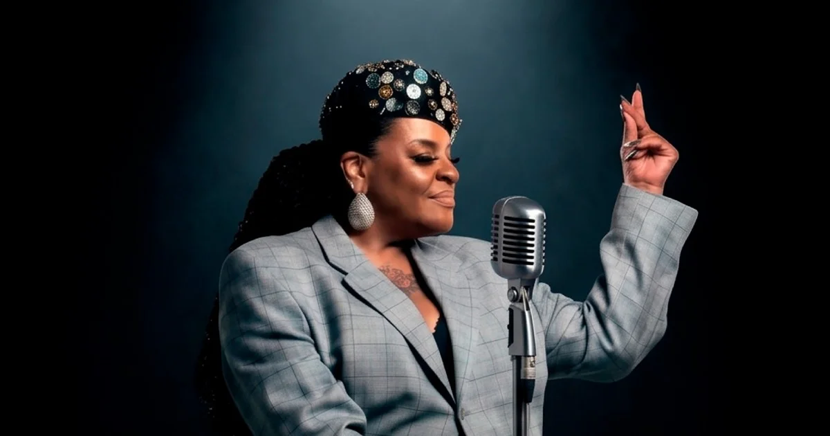 Thulla Melo celebra 35 anos de carreira com EP ‘Resiliência’