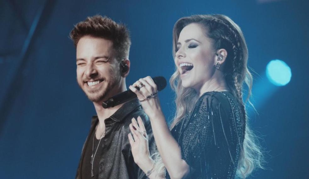 Veja 10 artistas que estrearam cedo e viraram estrelas