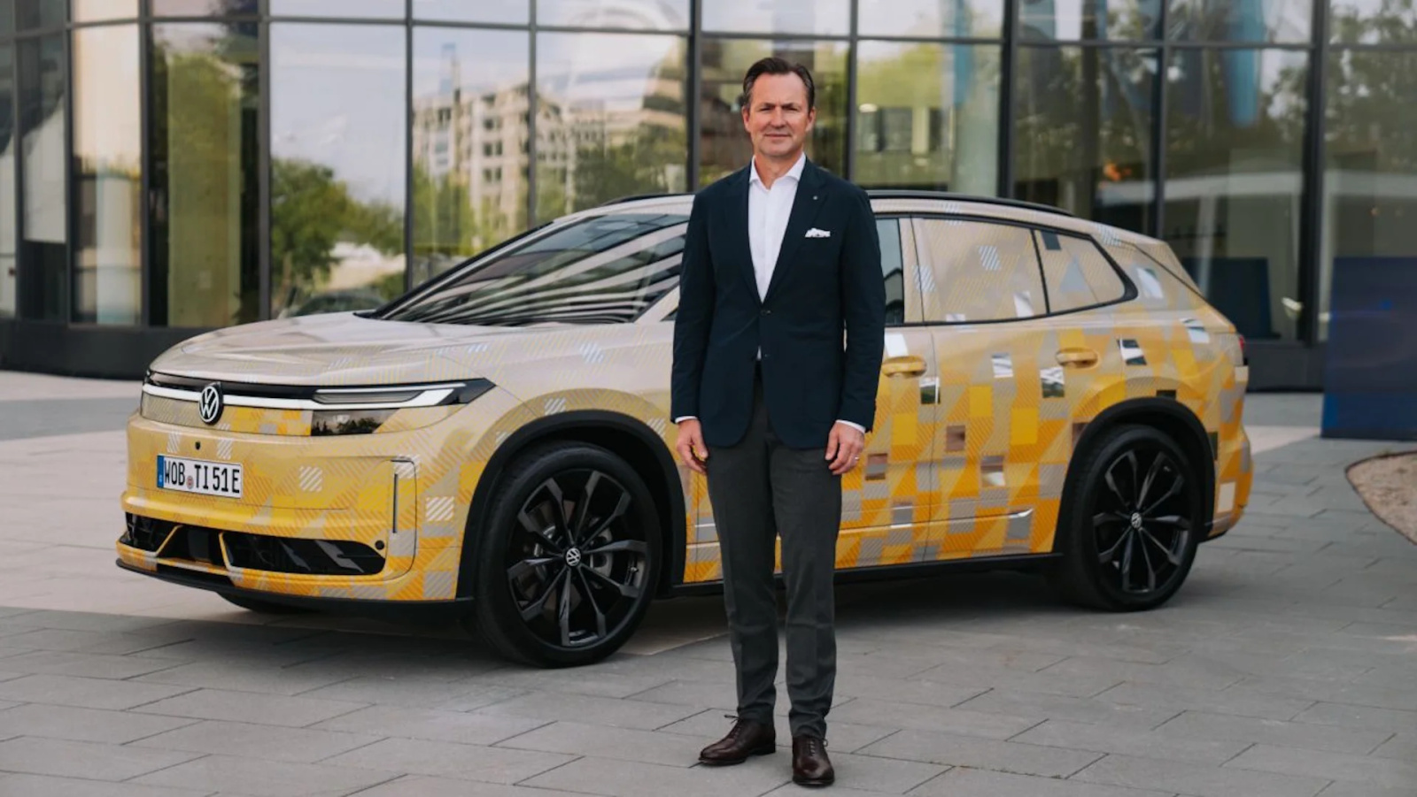 Volkswagen anuncia fim precoce do ID.4 no Brasil; ID.Tiguan virá após 2027